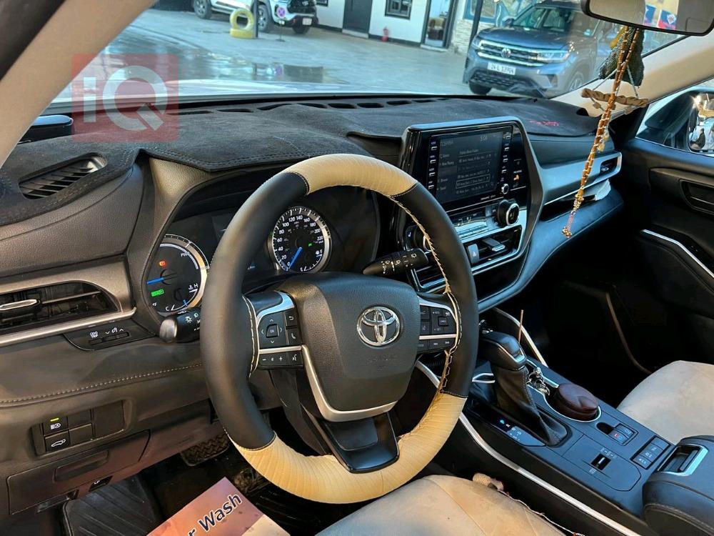 تويوتا هايلاندر